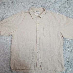 Columbia Mens Shirt Biege XL Button Up Short Sleeve Collar Pocket Logo‎